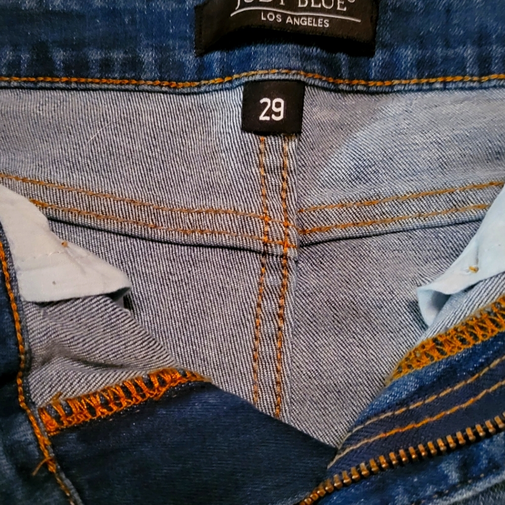 Judy Blue Midrise Straight Leg Ankle Distressed NWT sz 29